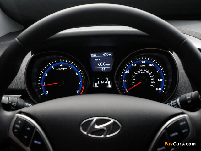 Hyundai Elantra GT (GD) 2012 pictures (640 x 480)