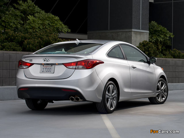 Hyundai Elantra Coupe 2012 wallpapers (640 x 480)