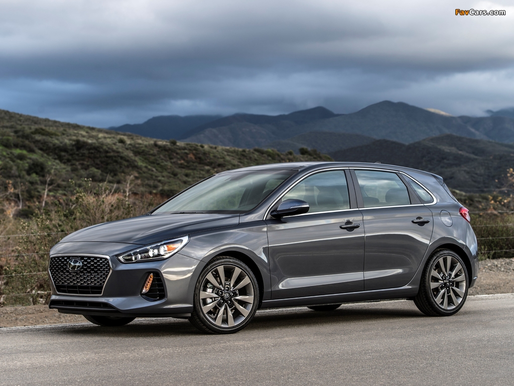 Hyundai Elantra GT Sport 2017 images (1024 x 768)