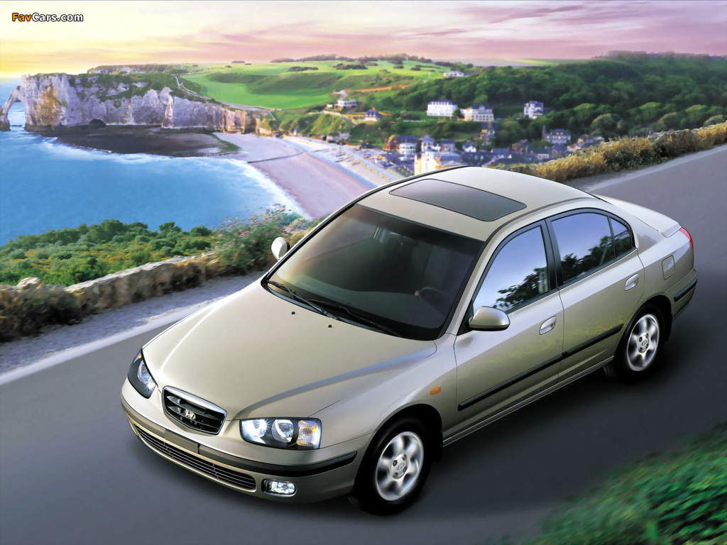Images of Hyundai Elantra Sedan (XD) 2000–03 (1024 x 768)