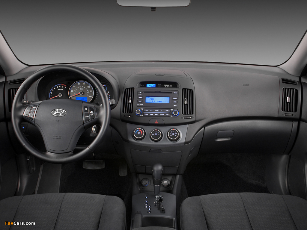 Images of Hyundai Elantra US-spec (HD) 2006–10 (1024 x 768)