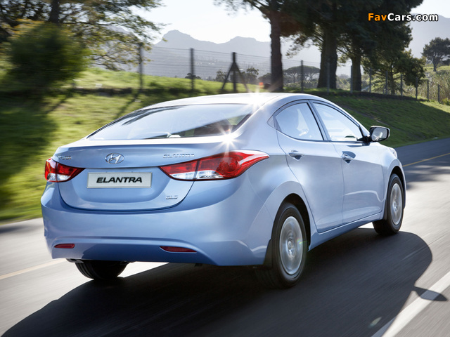 Images of Hyundai Elantra ZA-spec (MD) 2011 (640 x 480)