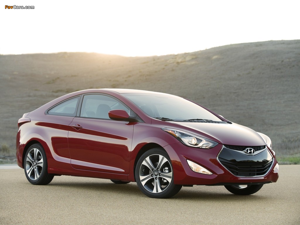 Images of Hyundai Elantra Coupe 2012 (1024 x 768)