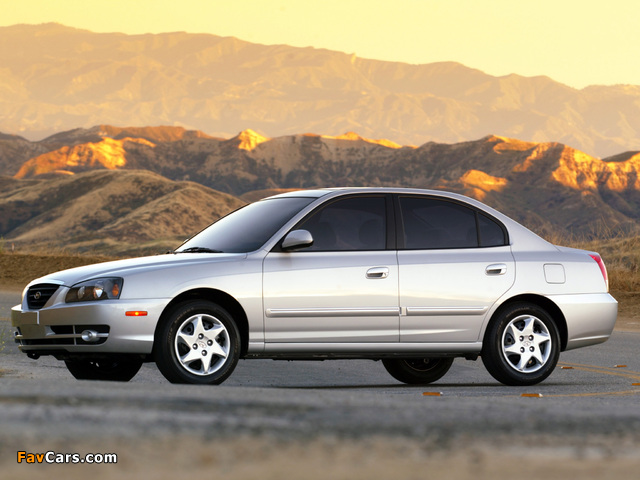 Photos of Hyundai Elantra Sedan US-spec (XD) 2003–06 (640 x 480)