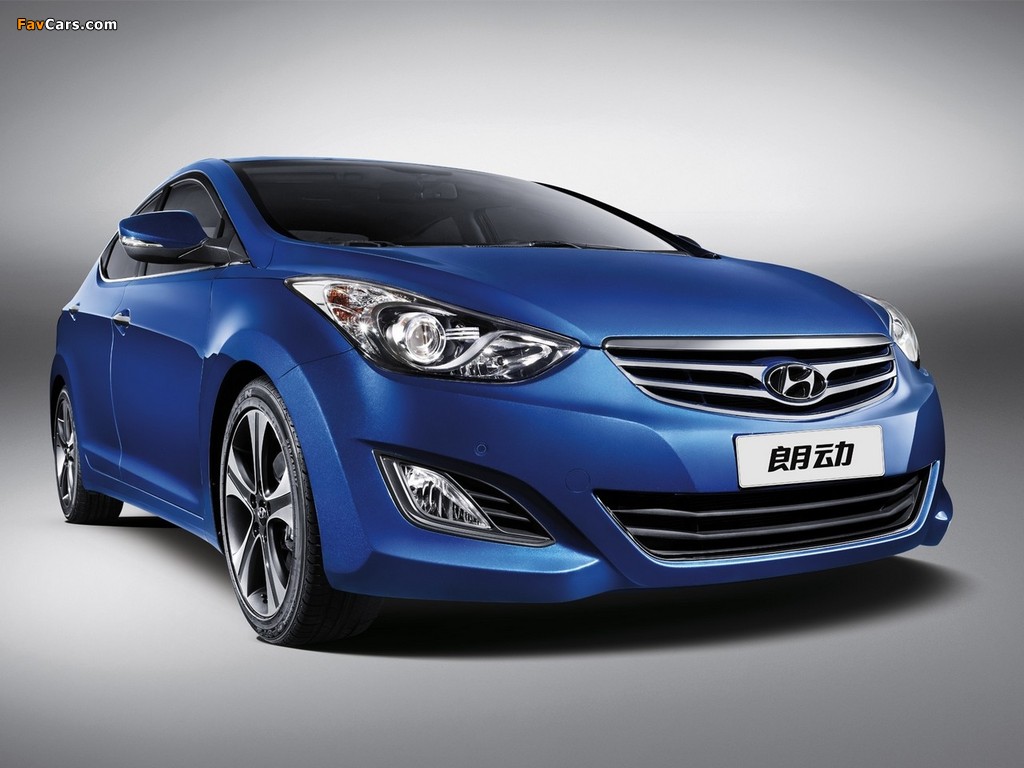 Pictures of Hyundai Elantra Langdong (MD) 2012 (1024 x 768)