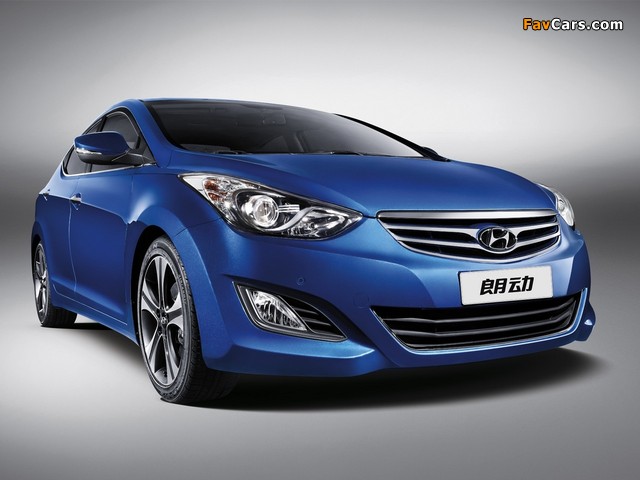 Pictures of Hyundai Elantra Langdong (MD) 2012 (640 x 480)