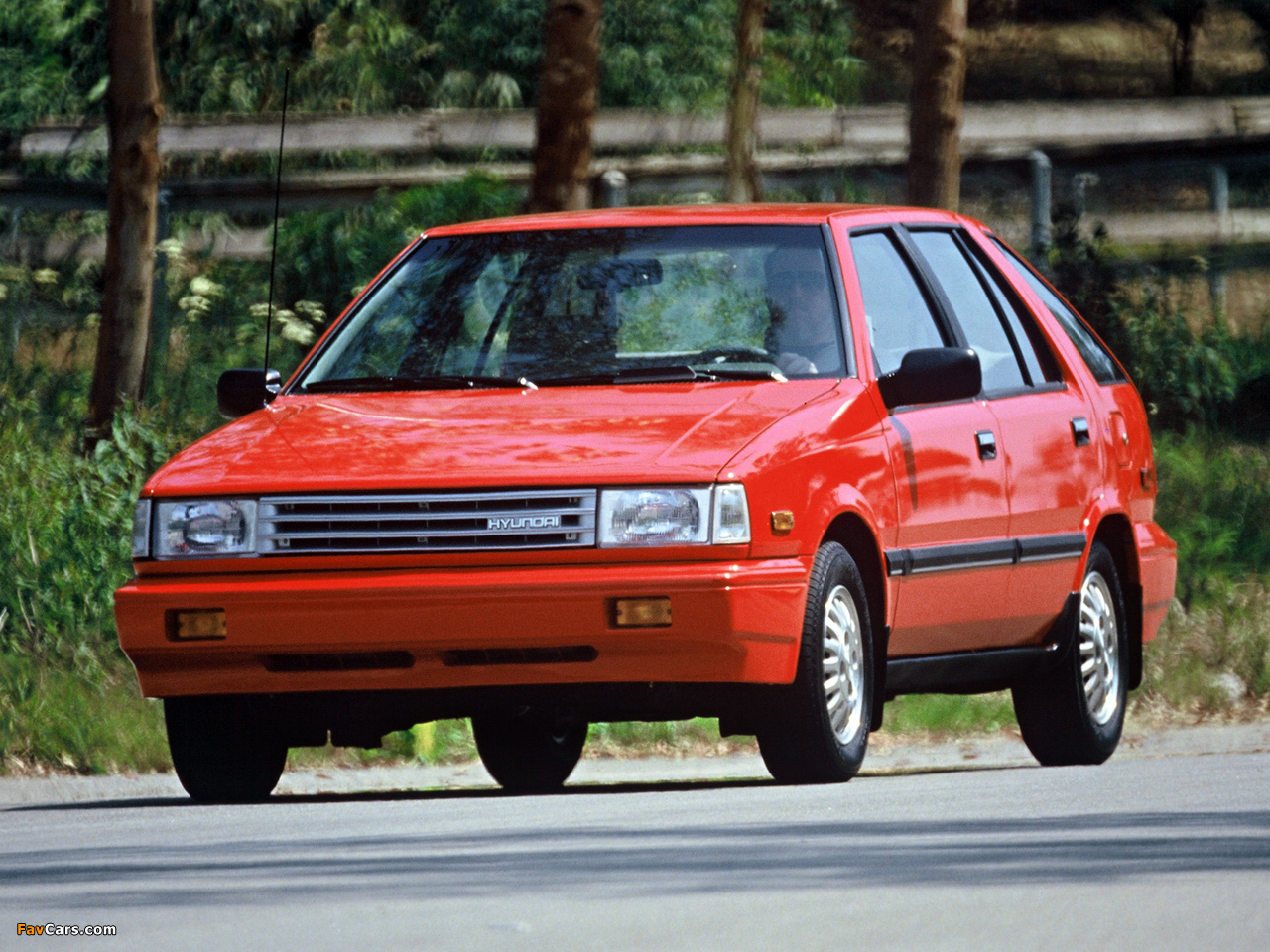 Hyundai Excel 5-door US-spec (X1) 1987–89 wallpapers (1280 x 960)