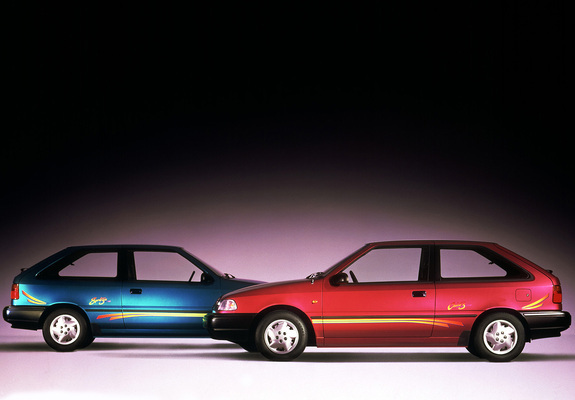 Hyundai Excel 3-door (X2) 1992–95 images