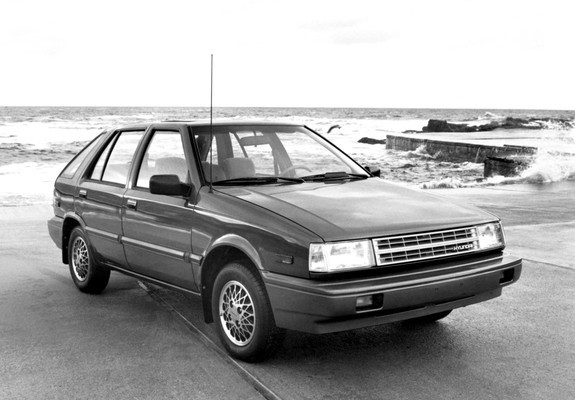 Images of Hyundai Excel 5-door US-spec (X1) 1987–89