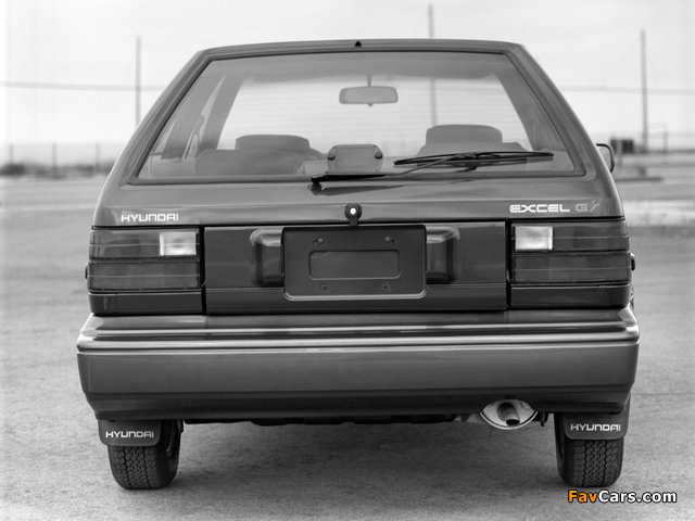 Pictures of Hyundai Excel 3-door US-spec (X1) 1987–89 (640 x 480)