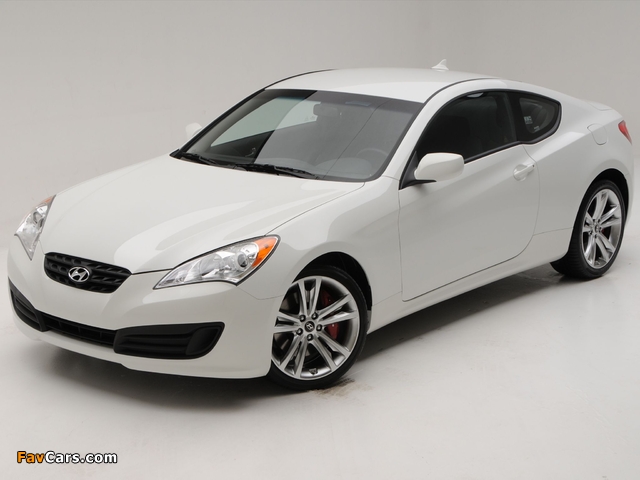 Hyundai Genesis Coupe R-Spec 2009–12 images (640 x 480)