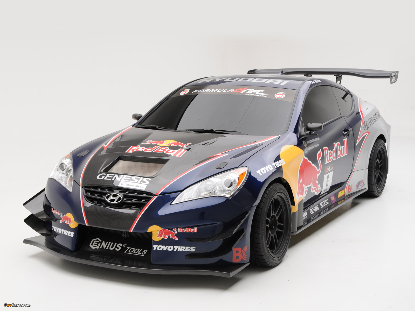 RMR Red Bull Hyundai Genesis Coupe 2009 images (1600 x 1200)