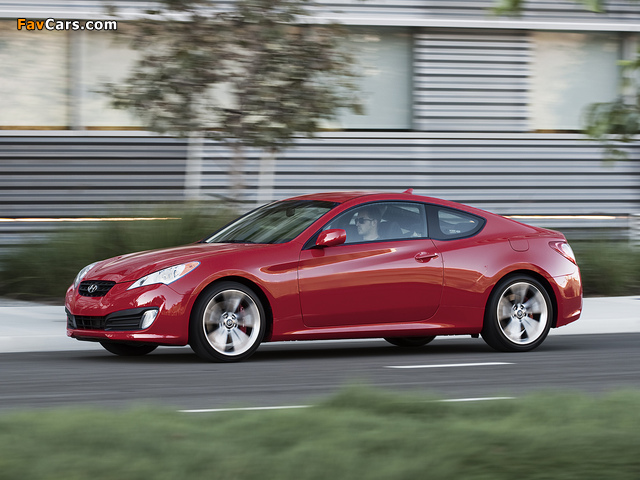 Hyundai Genesis Coupe R-Spec 2009–12 pictures (640 x 480)