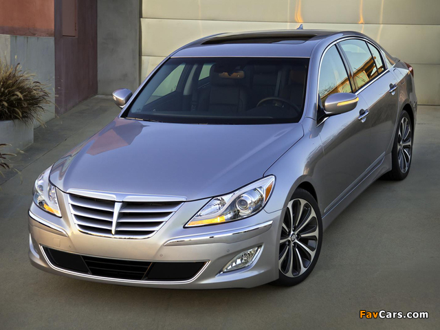 Hyundai Genesis R-Spec 2011 photos (640 x 480)