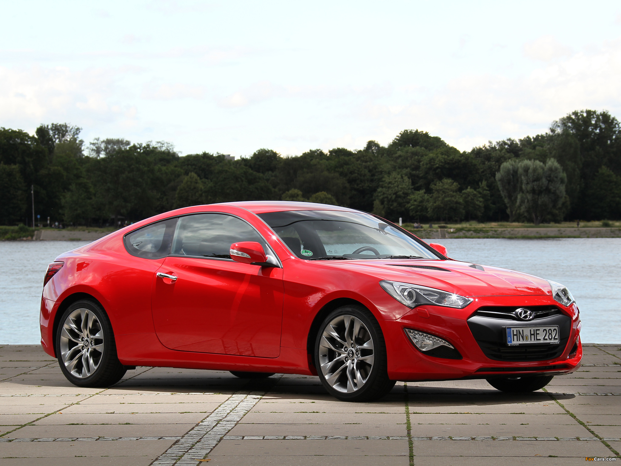 Hyundai Genesis Coupe 2012 pictures (2048 x 1536)