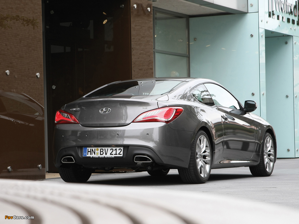 Hyundai Genesis Coupe 2012 wallpapers (1024 x 768)