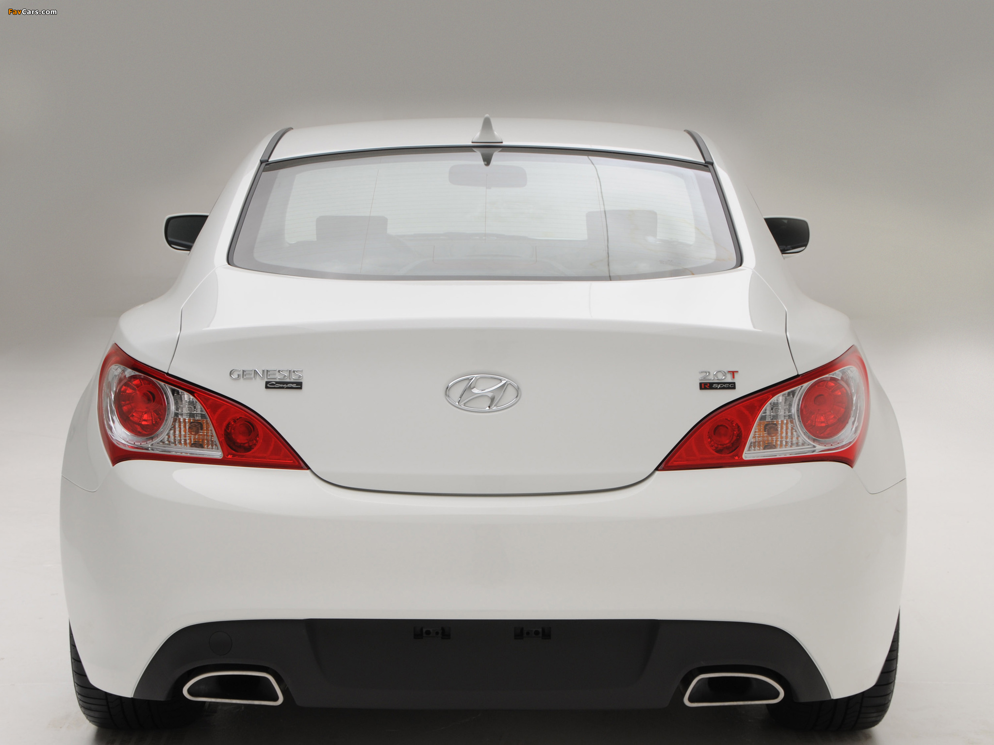 Photos of Hyundai Genesis Coupe R-Spec 2009–12 (2048 x 1536)