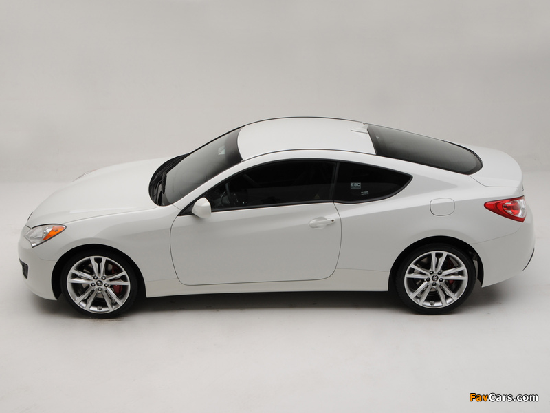 Pictures of Hyundai Genesis Coupe R-Spec 2009–12 (800 x 600)