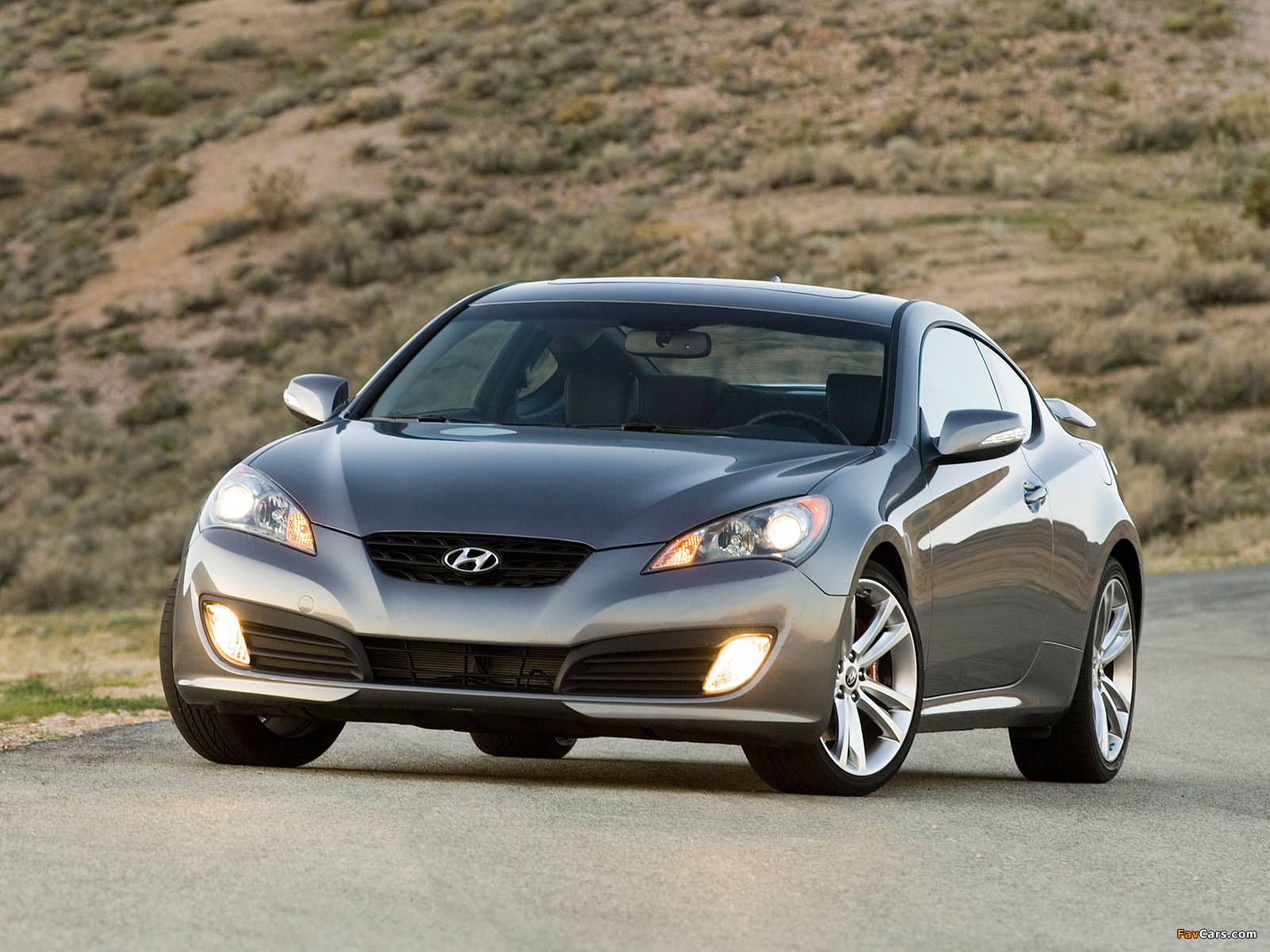 Hyundai Genesis Coupe 2009–12 wallpapers (1600 x 1200)