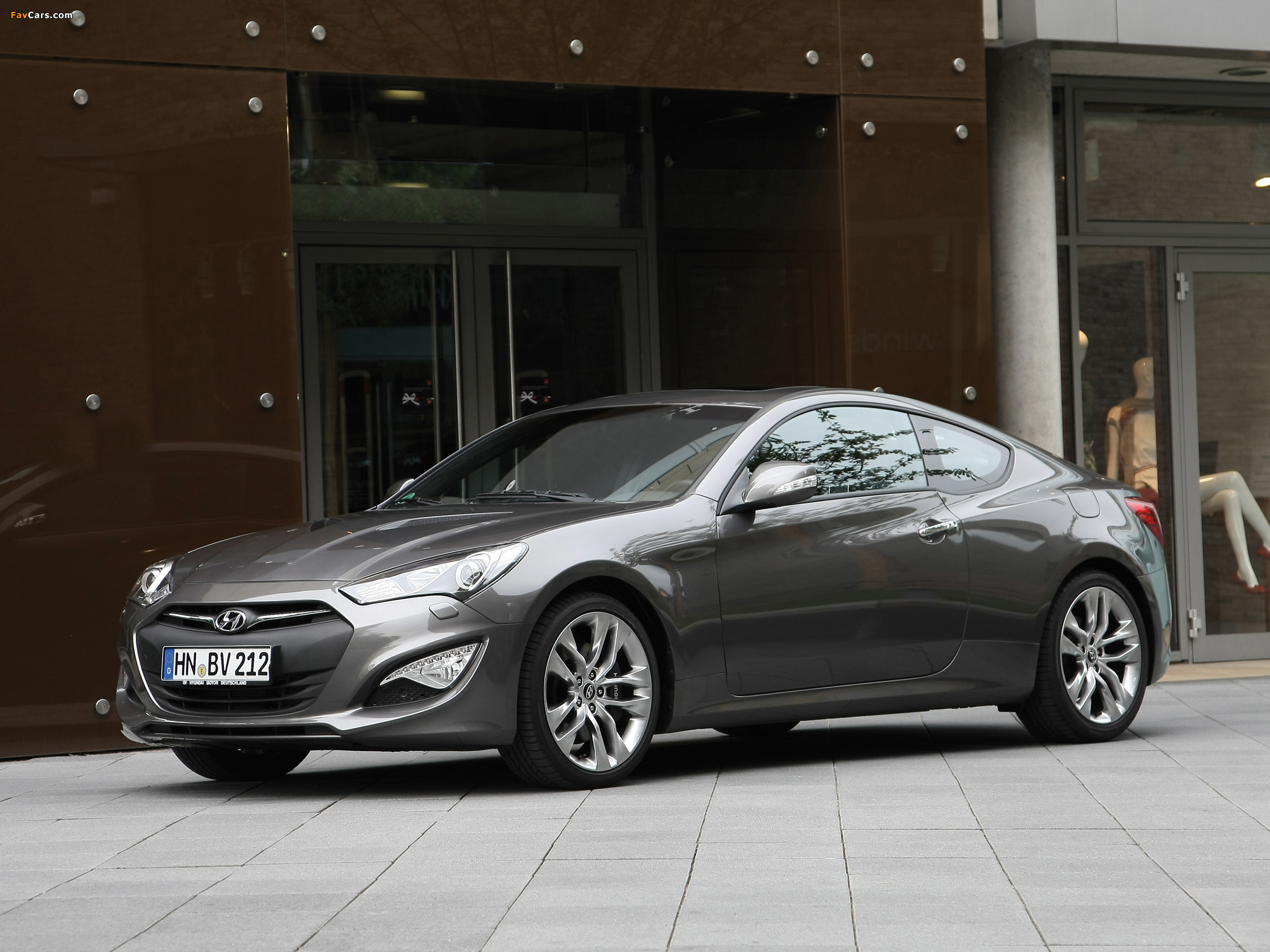 Hyundai Genesis Coupe 2012 wallpapers (2048 x 1536)