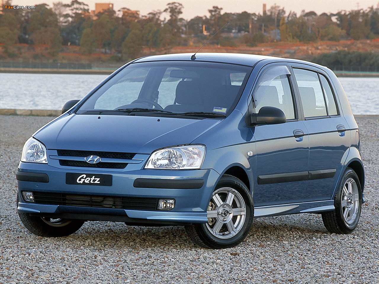 Hyundai Getz 5-door AU-spec 2002–05 photos (1280 x 960)