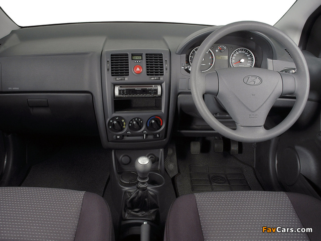 Images of Hyundai Getz 5-door ZA-spec 2006–10 (640 x 480)