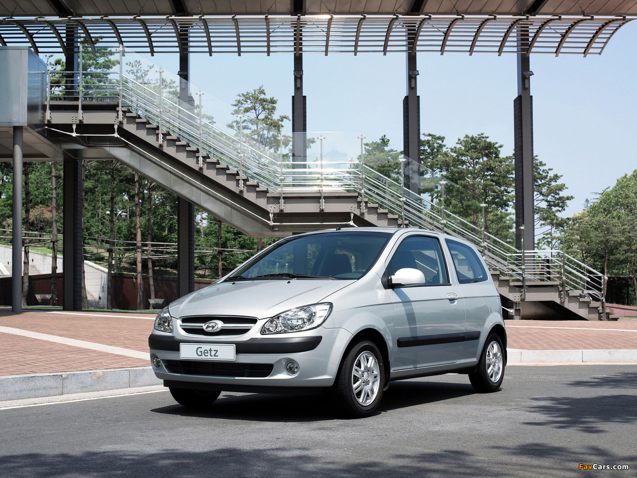 Pictures of Hyundai Getz 3-door 2005–10 (1280 x 960)