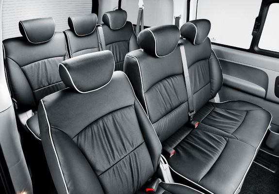 Hyundai H-1 Travel Premium 2009 photos