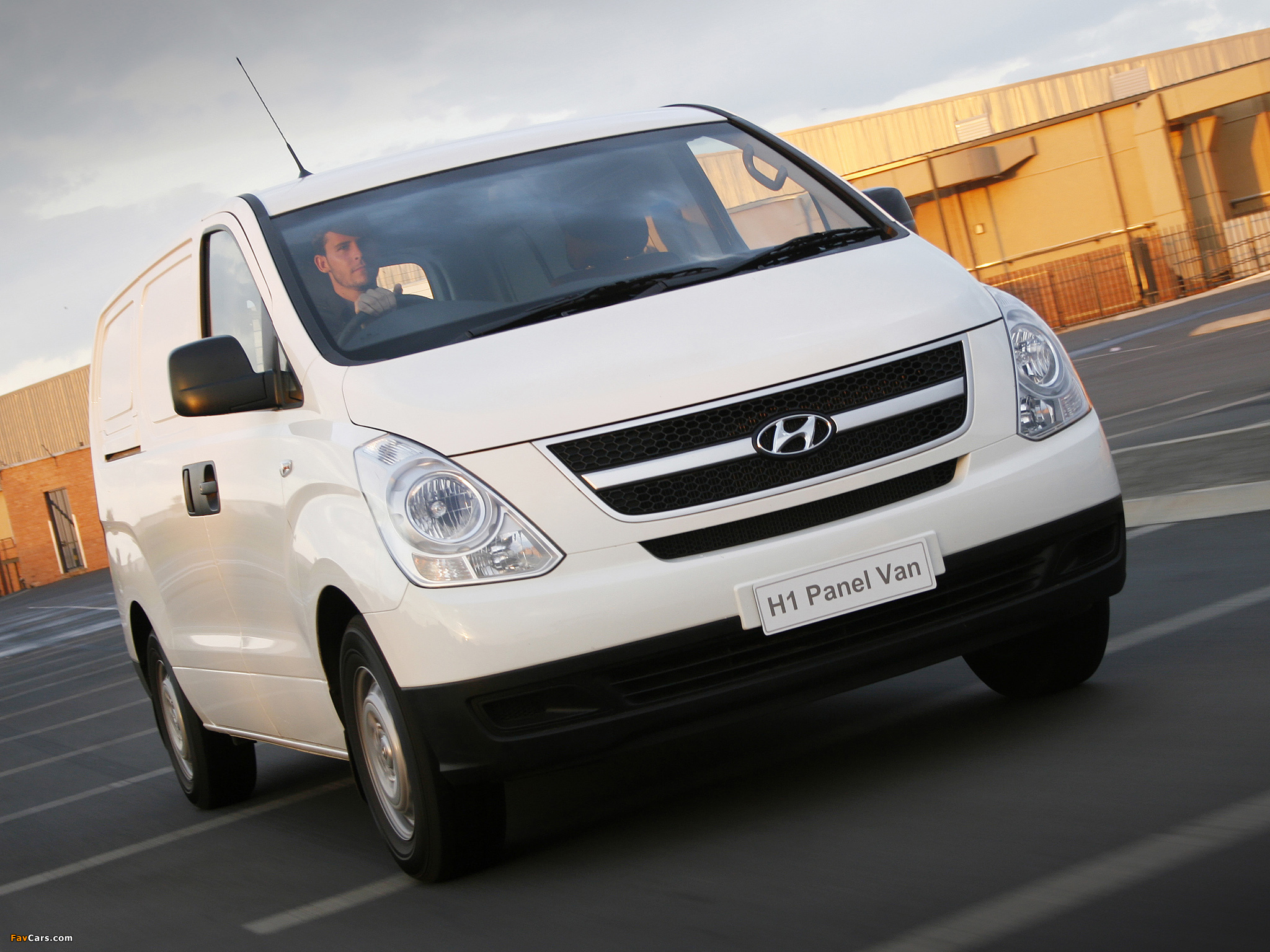 Hyundai H-1 Van ZA-spec 2009 pictures (2048 x 1536)