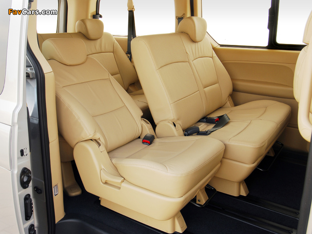 Hyundai H-1 Wagon ZA-spec 2009–12 wallpapers (640 x 480)