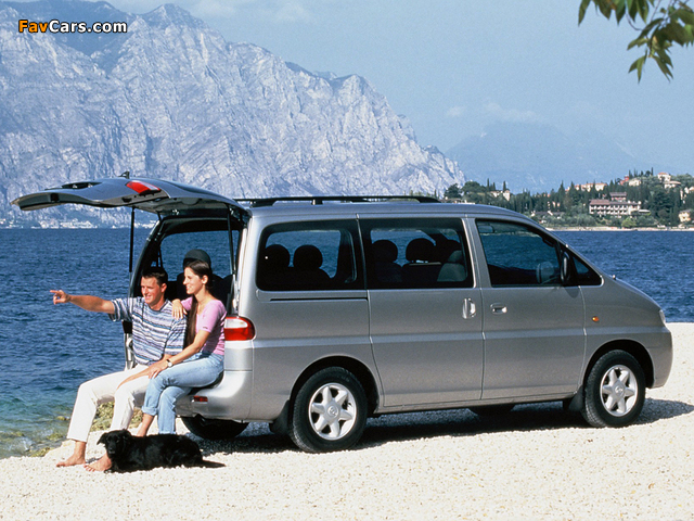 Images of Hyundai H-1 Minibus 1997–2004 (640 x 480)