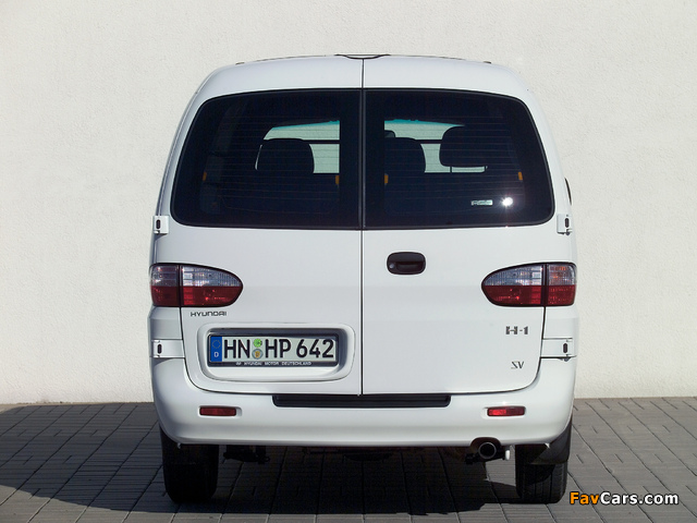 Photos of Hyundai H-1 Van 1997–2004 (640 x 480)