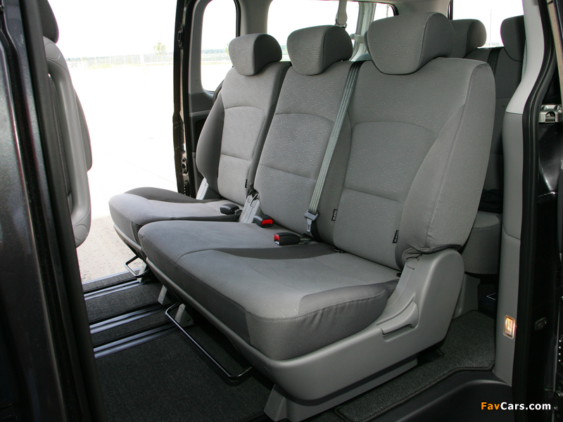 Pictures of Hyundai H-1 Wagon 2007 (800 x 600)