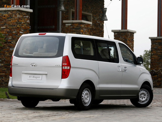 Hyundai H-1 Wagon ZA-spec 2009–12 wallpapers (640 x 480)