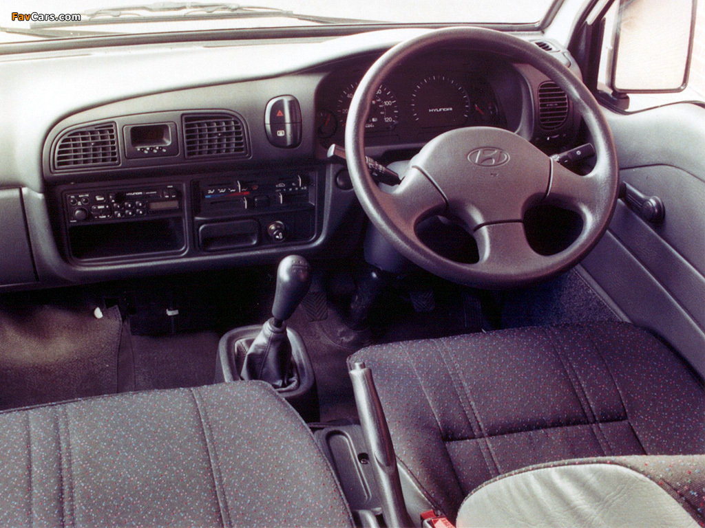 Hyundai H100 Panel Van UK-spec 1996–2003 pictures (1024 x 768)
