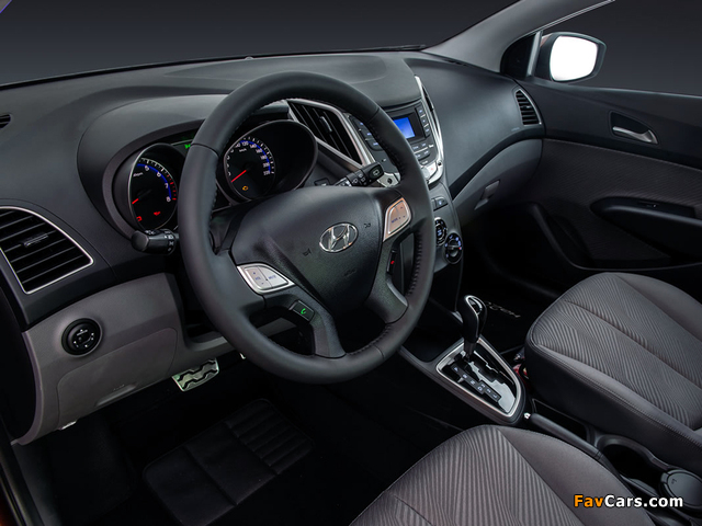 Photos of Hyundai HB20X 2013 (640 x 480)