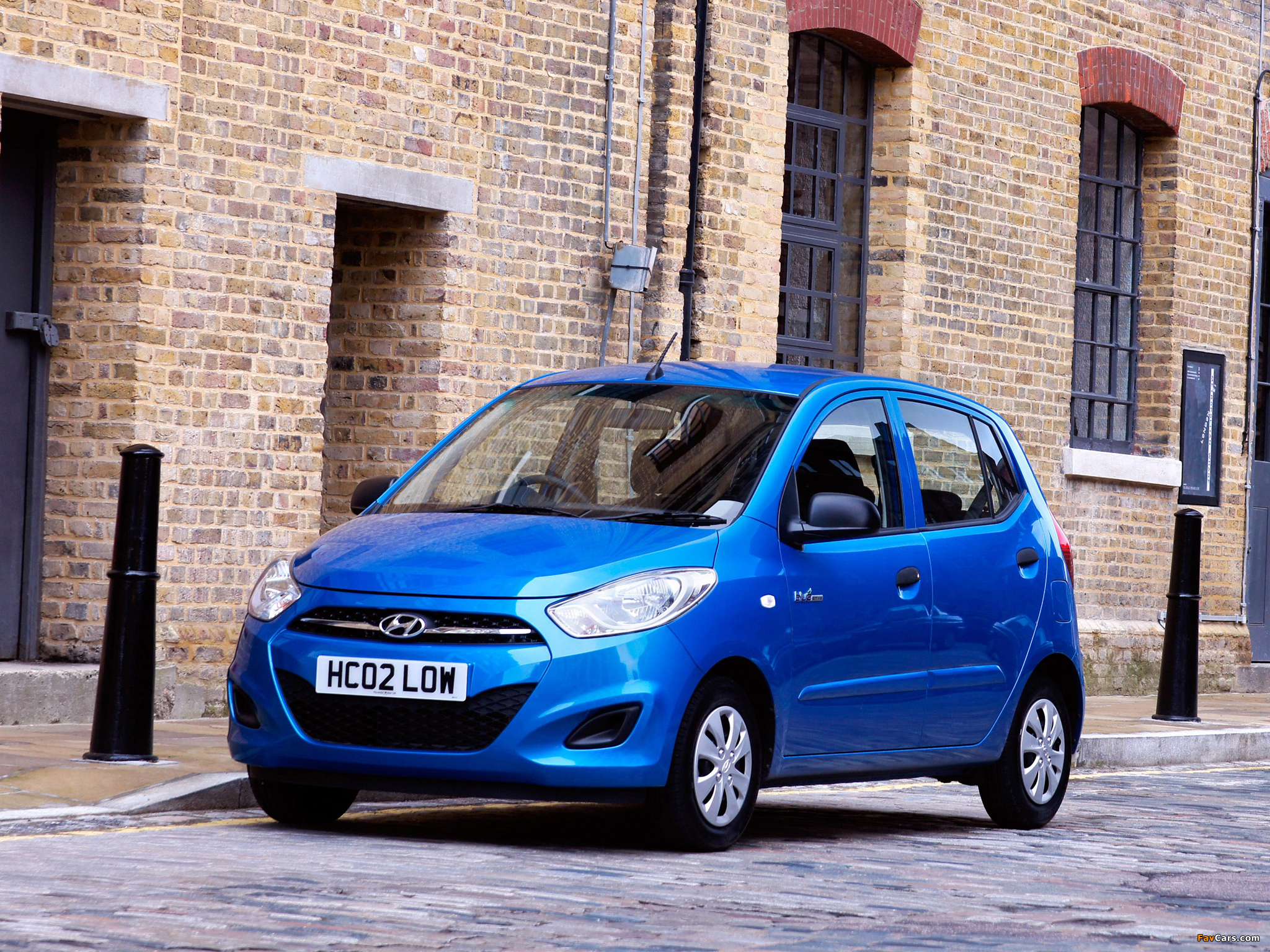 Hyundai i10 UK-spec 2010 images (2048 x 1536)