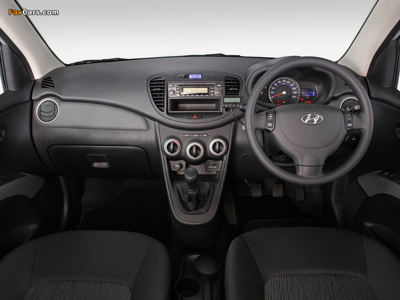 Images of Hyundai i10 ZA-spec 2011–13 (800 x 600)