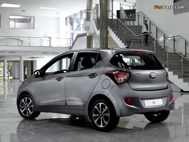 Images of Hyundai i10 2013 (640 x 480)