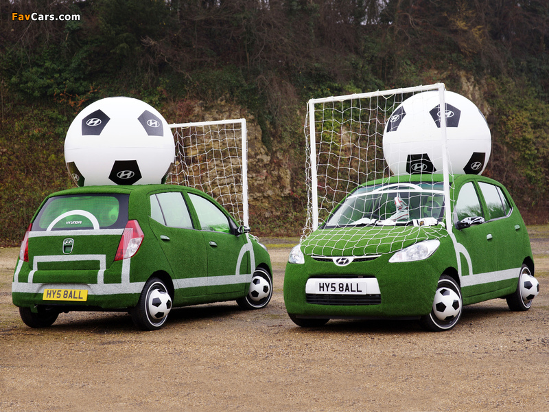 Pictures of Hyundai i10 FIFA World Cup Promo Car by Andy Saunders 2010 (800 x 600)