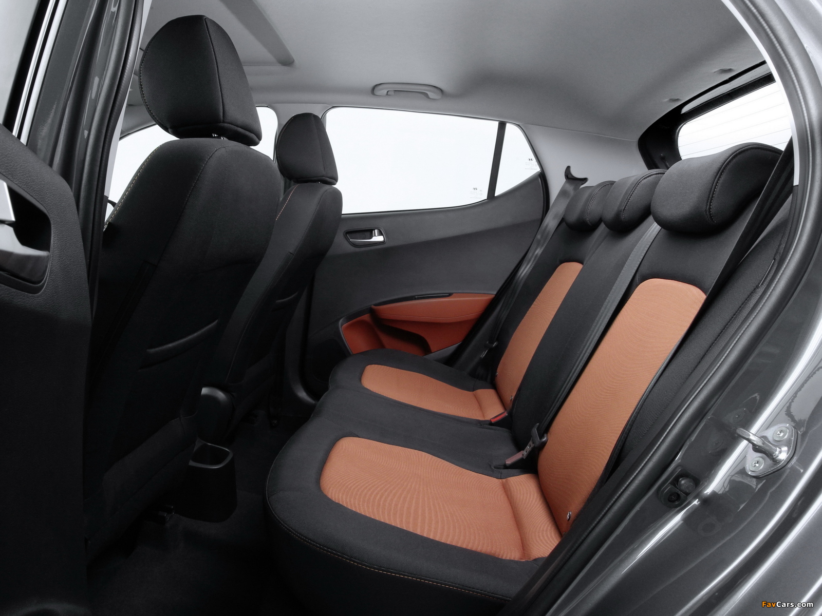 Pictures of Hyundai i10 2013 (1600 x 1200)