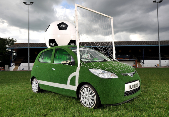 Hyundai i10 FIFA World Cup Promo Car by Andy Saunders 2010 wallpapers