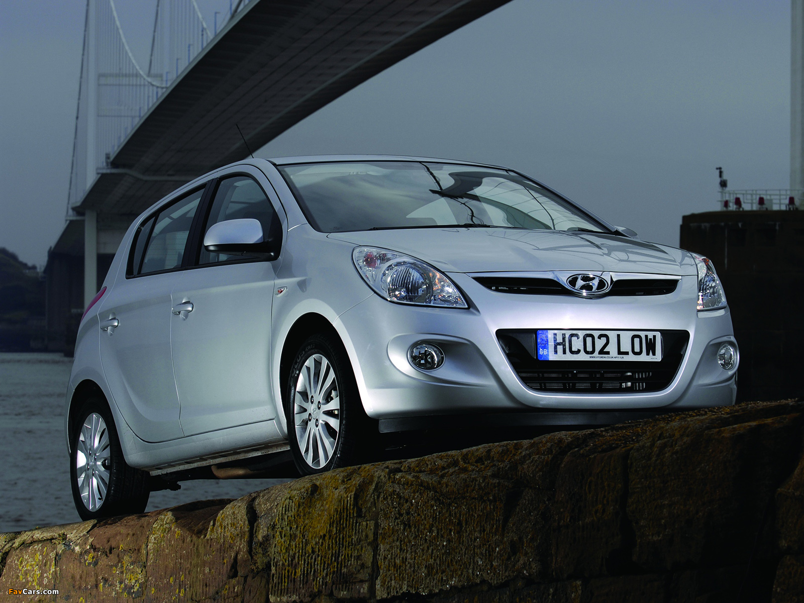 Hyundai i20 5-door UK-spec 2008 wallpapers (1600 x 1200)