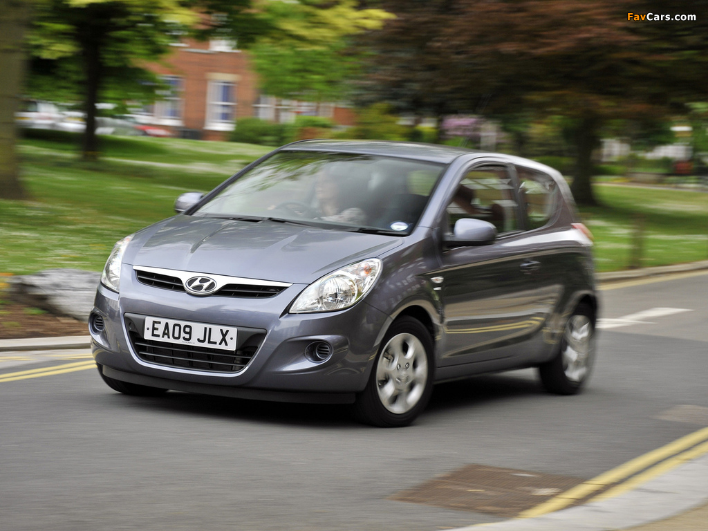 Hyundai i20 3-door UK-spec 2009 photos (1024 x 768)