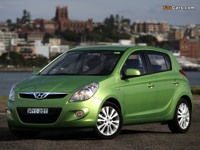 Hyundai i20 5-door AU-spec 2010–12 photos (640 x 480)