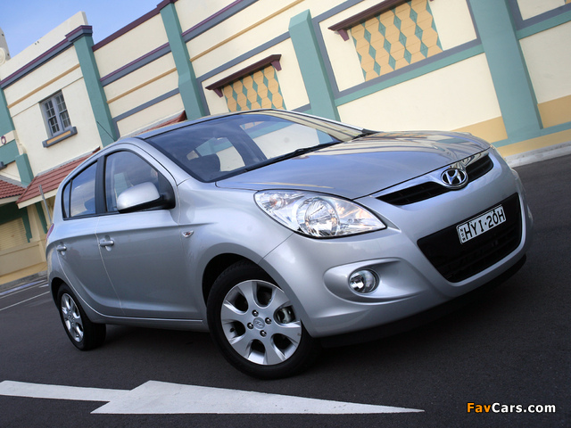 Hyundai i20 5-door AU-spec 2010–12 wallpapers (640 x 480)