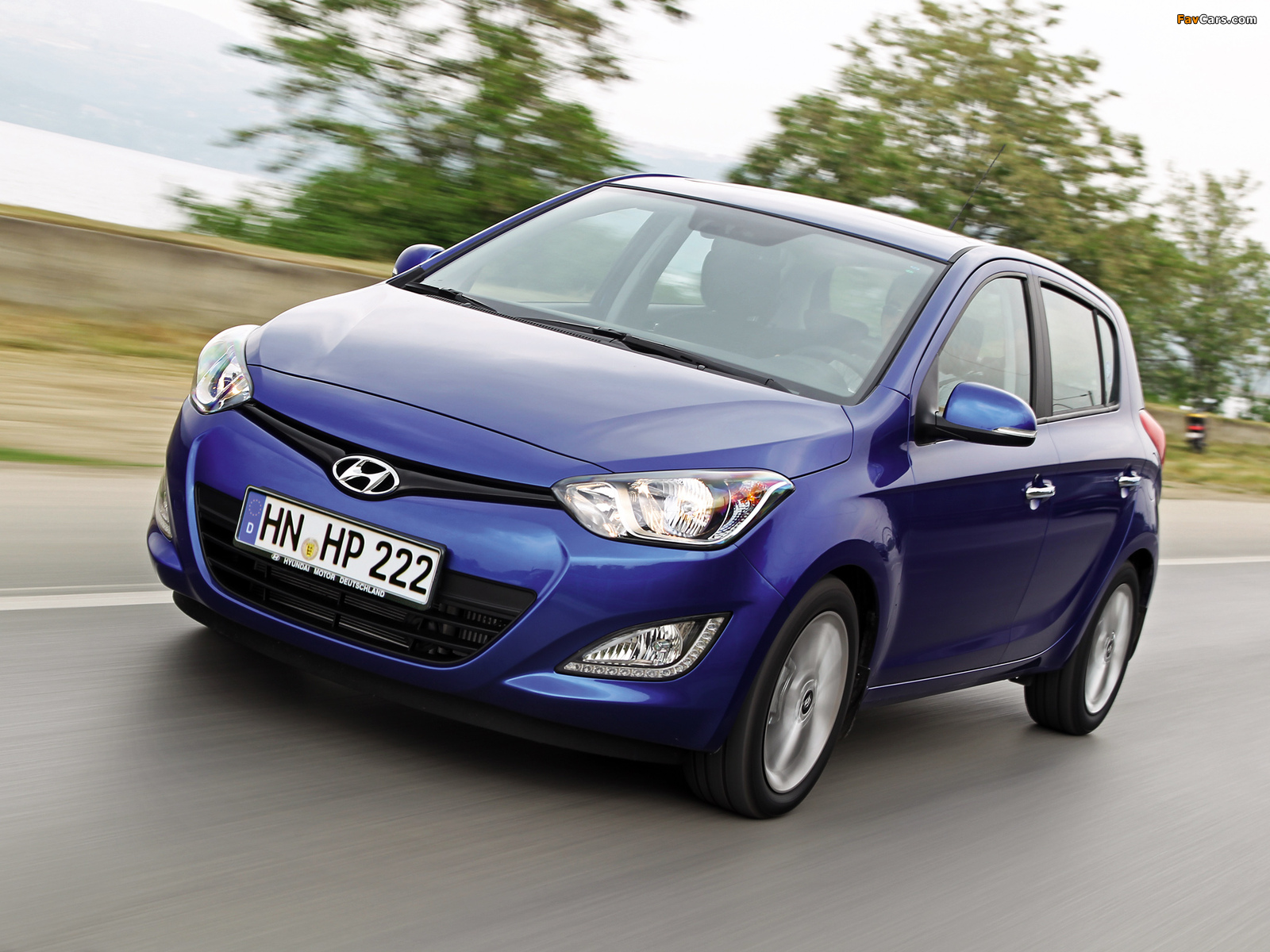 Hyundai i20 5-door 2012 images (1600 x 1200)