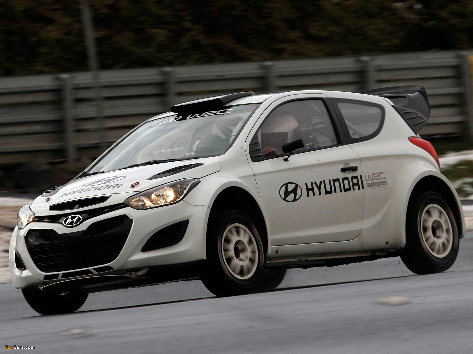 Hyundai i20 WRC Prototype 2012 images (1600 x 1200)