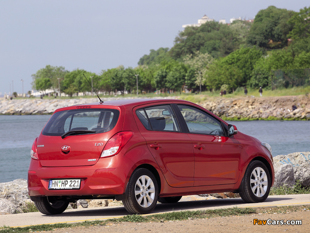 Hyundai i20 5-door 2012 pictures (640 x 480)