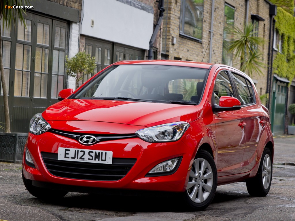 Hyundai i20 5-door UK-spec 2012 wallpapers (1024 x 768)